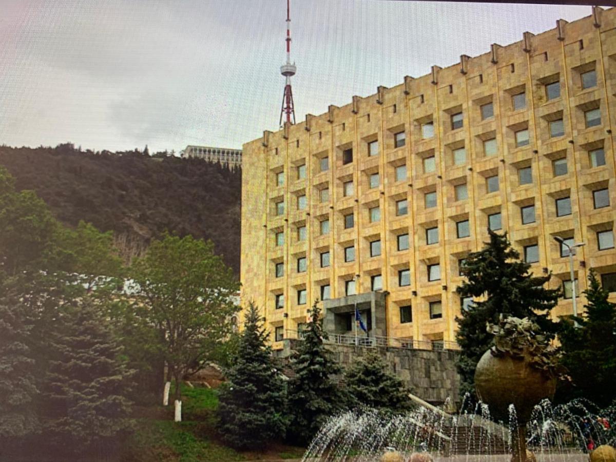 White House Taso Apartamento Tbilisi Exterior foto