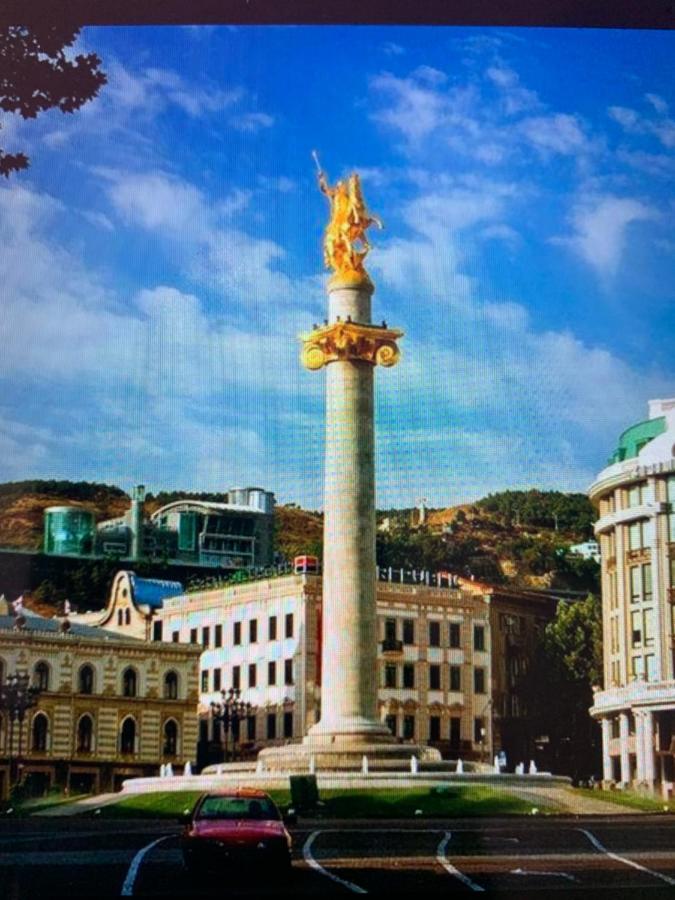 White House Taso Apartamento Tbilisi Exterior foto